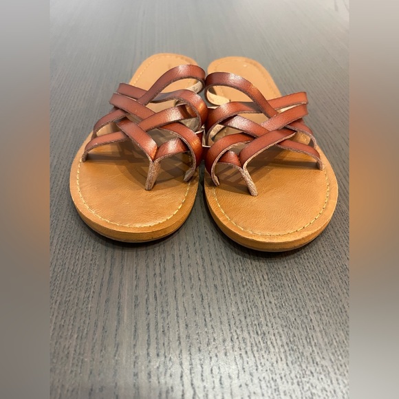 Universal Thread Tan Leather Sandals - Picture 1 of 7